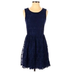 🎀👗 Forever 21 Lace Overlay Dress Sleeveless
